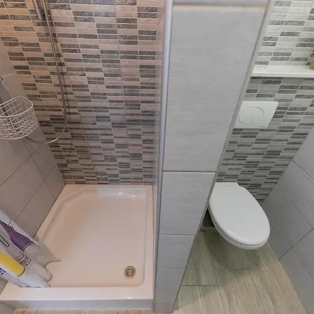 For 2, Wi-fi, Kitchenette, Public Parking, Private Entrance Spalato