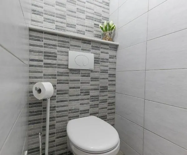 For 2, Wi-fi, Kitchenette, Public Parking, Private Entrance 아파트